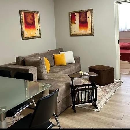 Apartament Away From Durrës