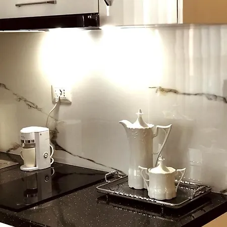 Away From Apartament Durrës